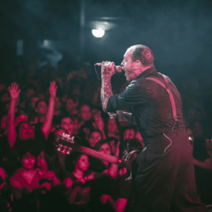 Mike Ness: Social Distortion  By Randy Johnson